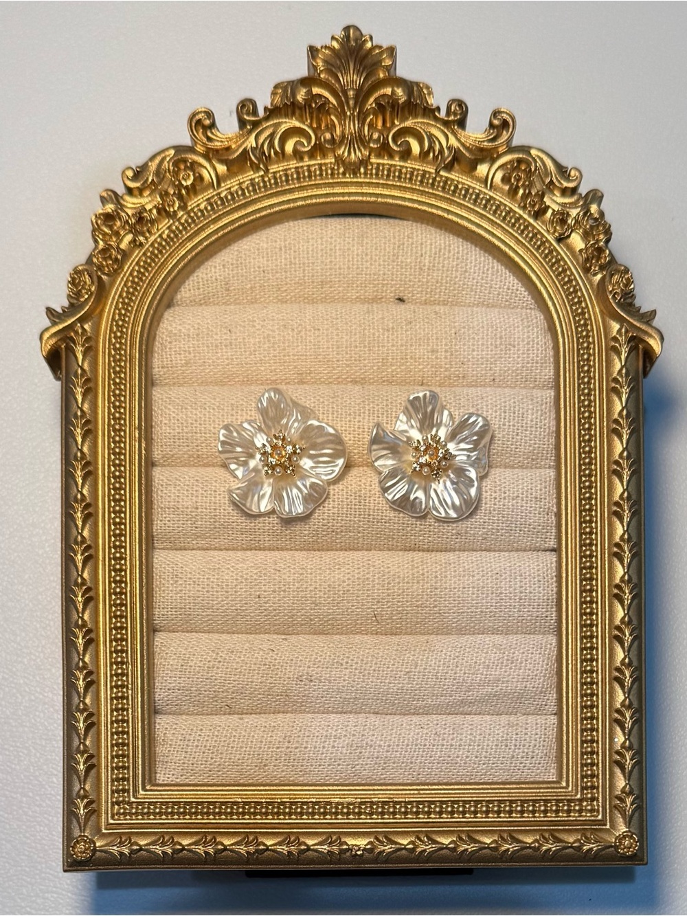Crystal center Flower Stud Earrings